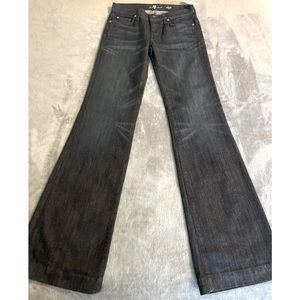 7 FOR ALL MANKIND
Dojo Flare Jeans, size 28, NWT